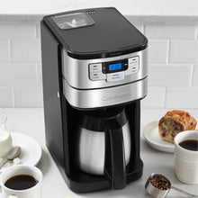 Charger l'image dans la galerie, Cafetière thermique automatique CUISINART DGB-450C de 10 tasses avec mouture et infusion