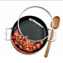 Load image into Gallery viewer, ALL-CLAD E100S274 6 QT HA1 Dutch Oven With Lid
