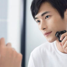 Charger l'image dans la galerie, PHILIPS S5881/10 Rasoir électrique série 5000, humide et sec avec technologie SkinIQ