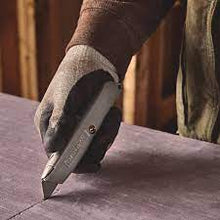 Charger l'image dans la galerie, STANLEY Couteau utilitaire rétractable de 6 pouces - 10-099