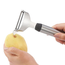 Load image into Gallery viewer, STARFRIT Gourmet Stainless Steel Y Peeler - 95800