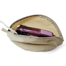 Load image into Gallery viewer, ROWENTA First Class Travel Iron - Blemished package with full warranty - DA1560Q1