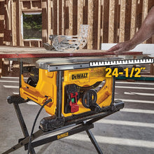 Charger l'image dans la galerie, DEWALT Scie à table de chantier compacte de 8 1/4 po - Remis à neuf avec la garantie Dewalt - DWE7485