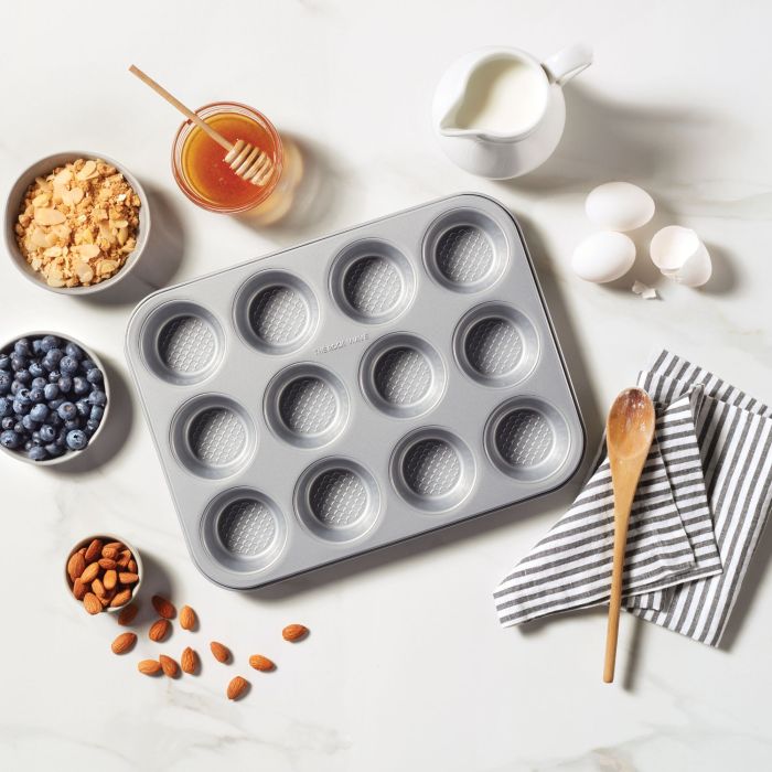 STARFRIT 34805 The Rock WAVE 12PC Muffin Tray 13.8" x 10.5" Carbon Steel