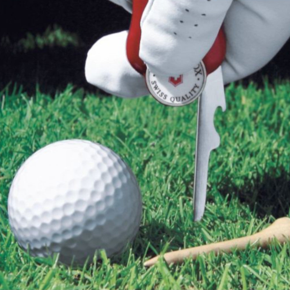 Outil de golf suisse VICTORINOX 69718ASI Rubis
