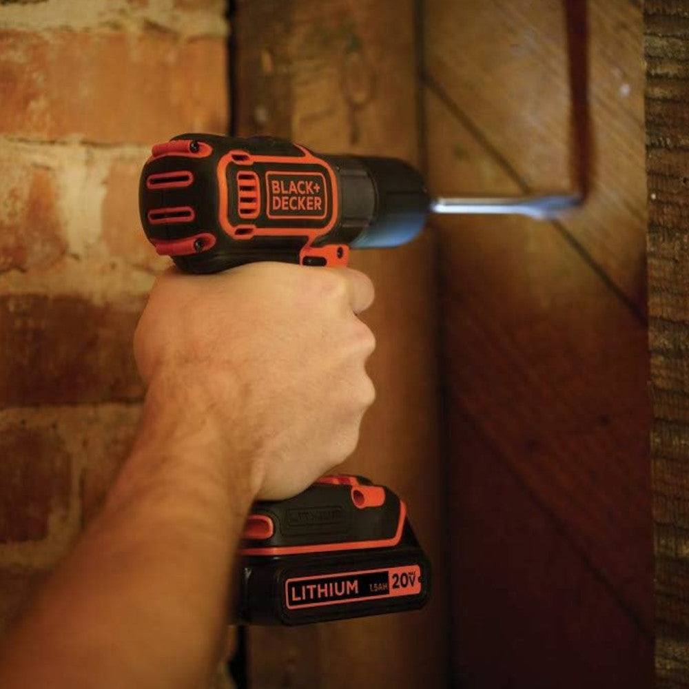 Perceuse-visseuse sans fil BLACK+DECKER BDCDE120C 20 V MAX* POWERCONNECT 3/8 po avec AUTOSENSE