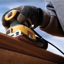 Charger l&#39;image dans la galerie, Ponceuse à main DEWALT DWE6411K, 1/4 feuille - Reconditionnée avec garantie Dewalt

