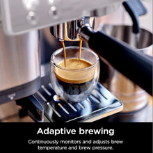 Charger l&#39;image dans la galerie, NINJA ES601C Espresso Luxe Premier Series Drip Coffee Maker and Rapid Cold Brew - Factory serviced with Home Essentials warranty
