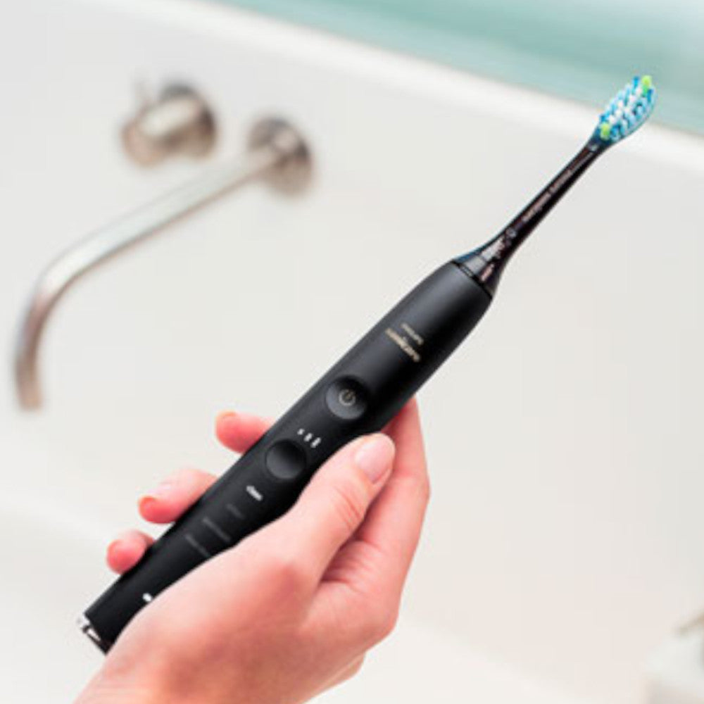 PHILIPS HX9902/66 SoniCare DiamondClean Smart Electric Toothbrush