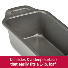 Charger l&#39;image dans la galerie, ALL-CLAD J2575S64 Pro-Release Nonstick Bakeware Set 5 piece Set

