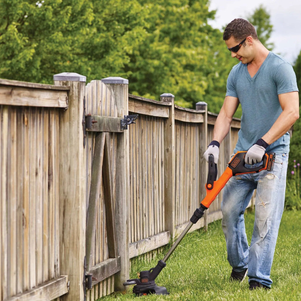 BLACK+DECKER LST522-CA 20 V MAX* 12 po. Taille-bordure/bordure à 2 vitesses