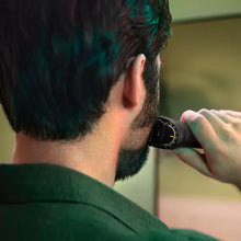 Load image into Gallery viewer, PHILIPS MG7960/18 All-in-One Trimmer Series 7000
