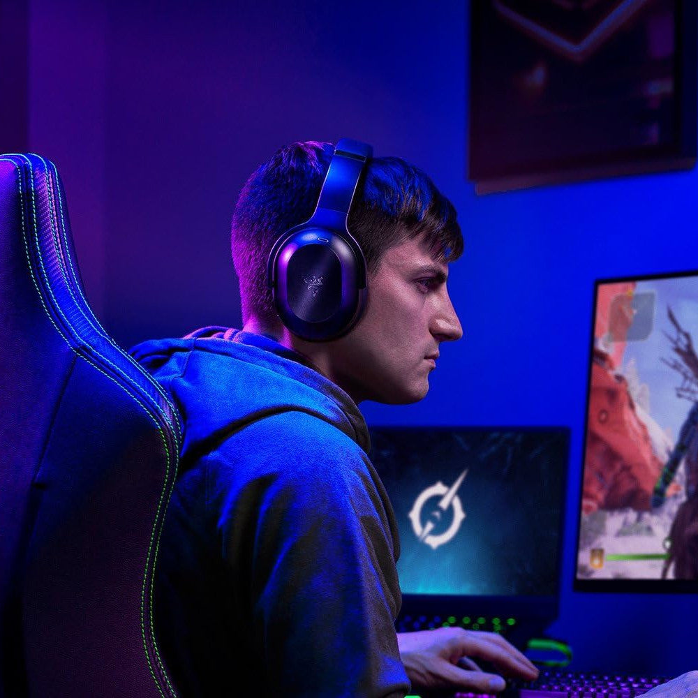 RAZER OFFICAL OUTLET - RZ04-03780100 Barracuda Pro Wireless Gaming Headset - Razer Renewed