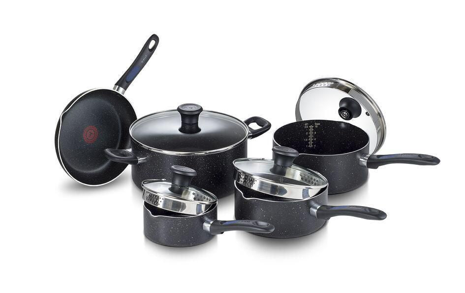 T-FAL 9-Piece Signature Cookware Set - Blemished package with full warranty - B292S974