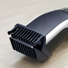 Charger l&#39;image dans la galerie, Tondeuse à barbe PHILIPS série 3000 - Reconditionnée avec la garantie Home Essentials - BT3206
