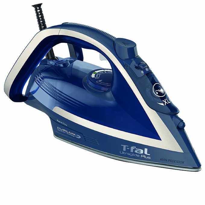T-FAL Ultraglide Plus Steam Iron - Blemished package with full warranty - FV5846