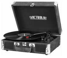 Charger l&#39;image dans la galerie, Platine vinyle Bluetooth pour valise VICTROLA - Remis à neuf avec la garantie Home Essentials - VSS990BT
