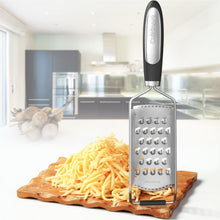 Load image into Gallery viewer, CUISINART Large Cut Hand Grater - CTG-07-LGC
